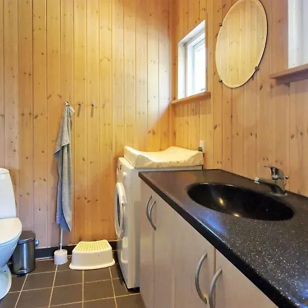 Holiday home Swale - 500m From The Sea In Djursland And Mols By Interhome *