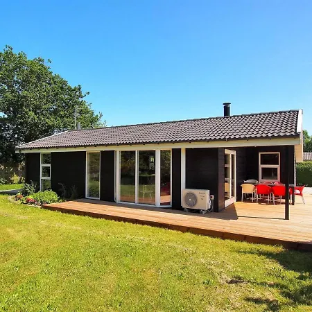 Swale - 500m From The Sea In Djursland And Mols By Interhome Holiday home